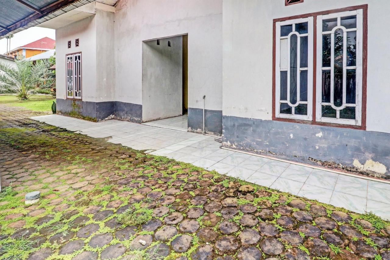 Hotel Oyo 92056 Asri Kost Syariah Jambi Exterior foto