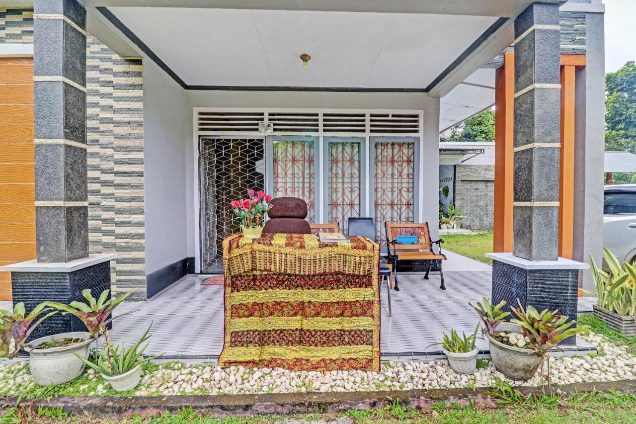 Hotel Oyo 92056 Asri Kost Syariah Jambi Exterior foto