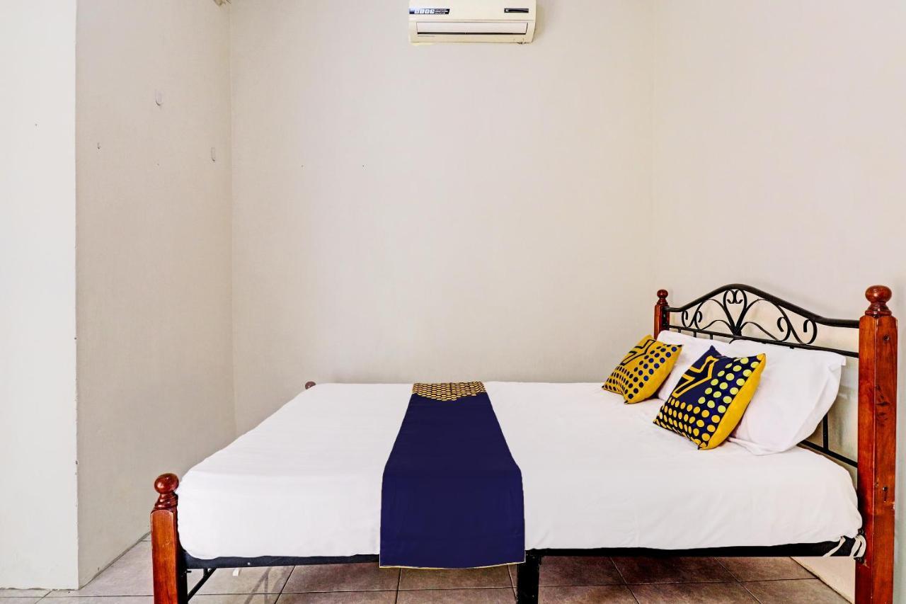 Hotel Oyo 92056 Asri Kost Syariah Jambi Exterior foto